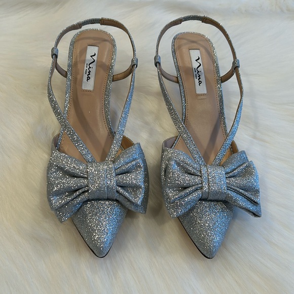 NWB Nina Bow-Topped Silver Sparkle Slip on Strap Heels - Picture 3 of 14